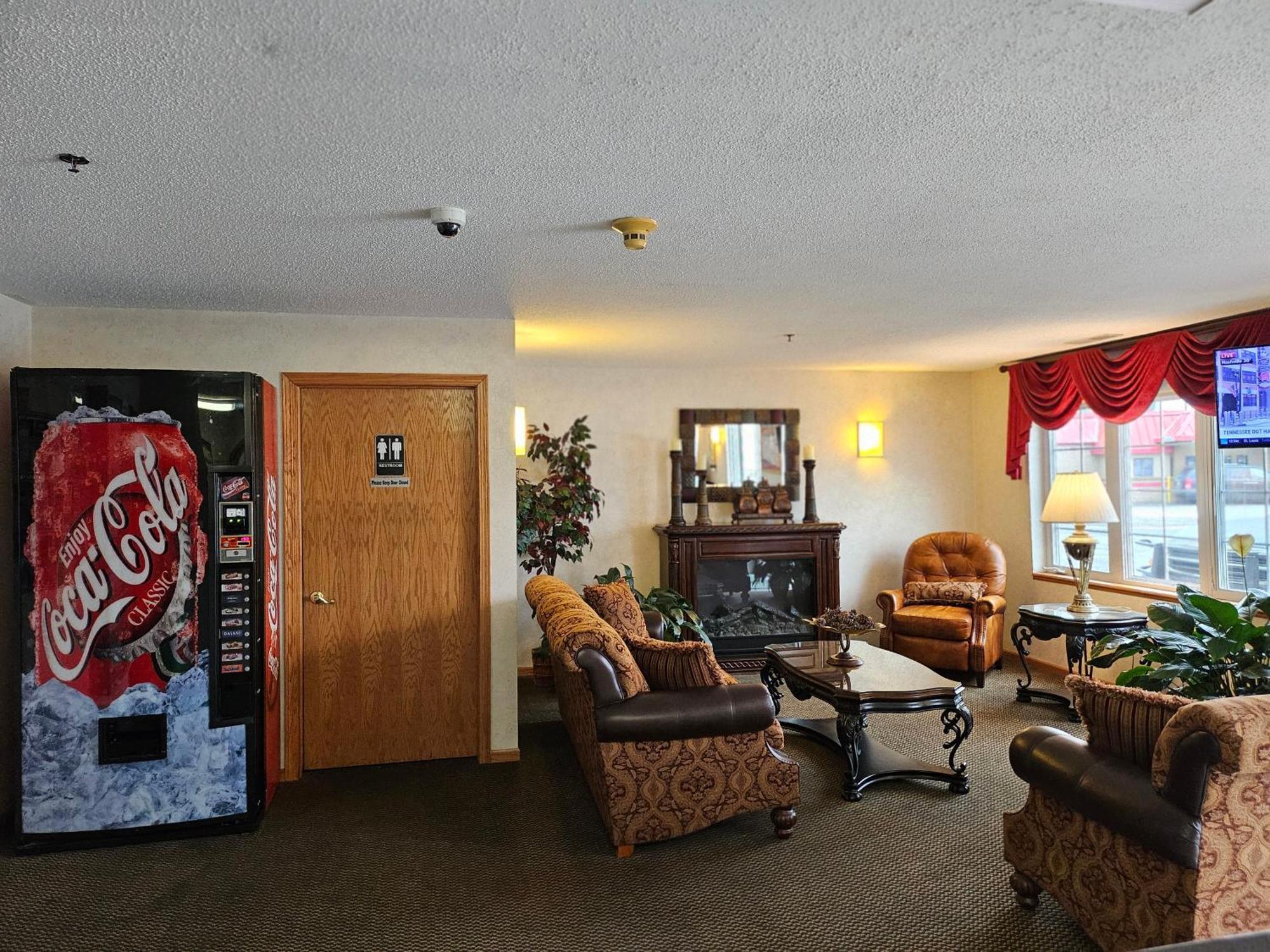Lincoln Host Motor Inn Escanaba Eksteriør bilde